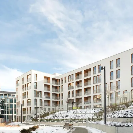 Superapart Aignera 4, Family Friendly Oasis *
