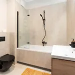 Superapart Aignera 4, Family Friendly Oasis Appartement *