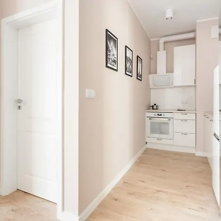Daire Superapart Aignera 4, Family Friendly Oasis Varşova