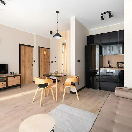 Superapart Aignera 4, Family Friendly Oasis Daire *