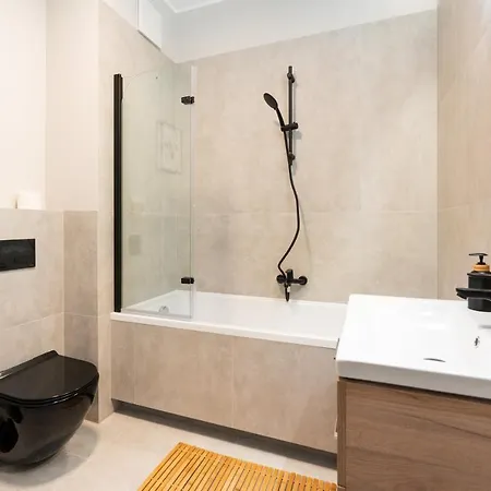 Superapart Aignera 4, Family Friendly Oasis Daire *
